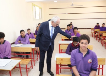 الأوراق المطلوبة للتقدم للأول الثانوي وطرق سداد المصروفات الدراسية 2025