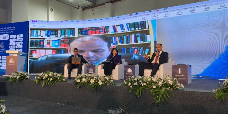 خلال "قمة مصر الدولية للتحول الرقمي والأمن السيبراني" جلسة الدبلوماسية والأمن السيبراني تبرز دور مصر الرائد في تطوير القواعد الأممية والأفريقية