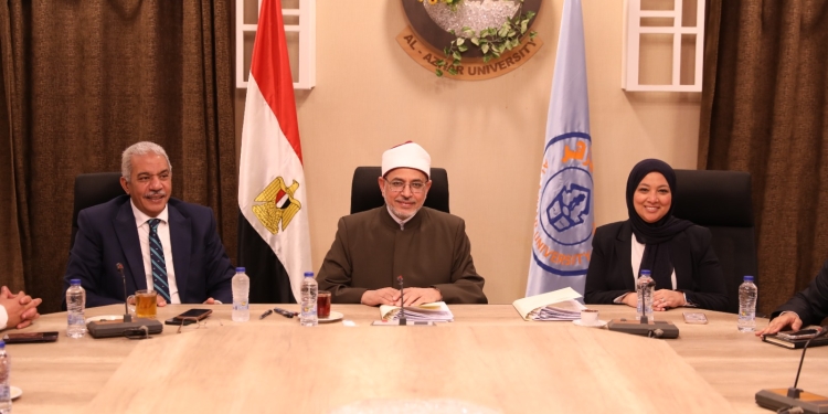 جامعة الأزهر وأكاديمية البحث العلمي يوقعان عقود تمويل 6 شركات تكنولوجية في مجالات الابتكار وريادة الأعمال