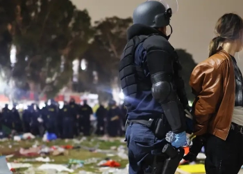 صدى الاحتجاجات يتجاوز جامعات أمريكا في عام انتخابي حاسم