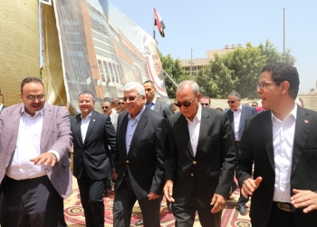 وزير التعليم العالي يزور أرض مستشفى بنها الجامعي الجديد