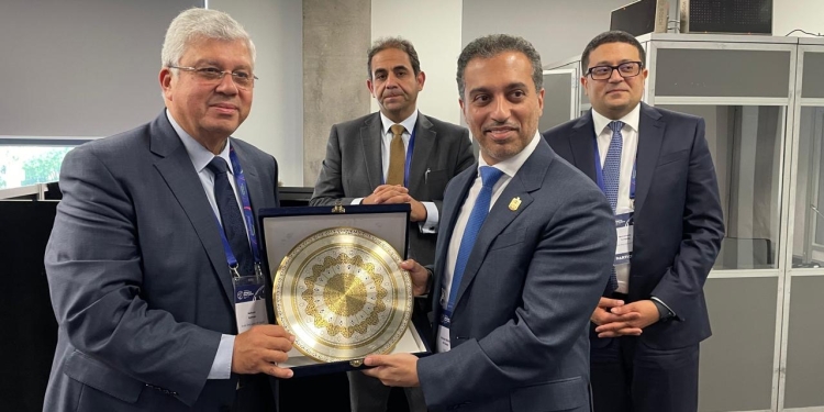 وزير التعليم العالي يلتقي بوزير التربية والتعليم الإماراتي لتعزيز التعاون المُشترك