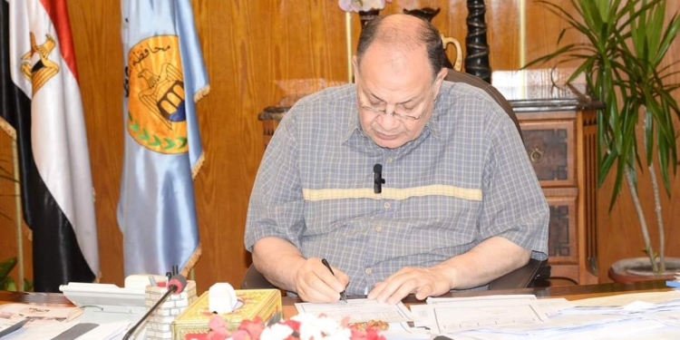 محافظ أسيوط يعتمد نتيجة الشهادة الإعدادية الترم الثاني 2024