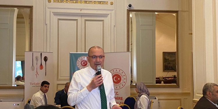 السفير التركي : للأسف لم يعد من الممكن العيش كإنسان أو بأمان في أي مكان في غزة‎ ‎