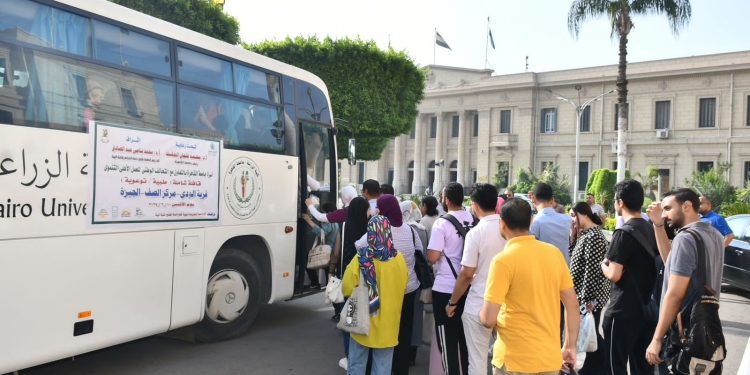 جامعة القاهرة تطلق قافلة تنموية شاملة لقرية الودي بالجيزة