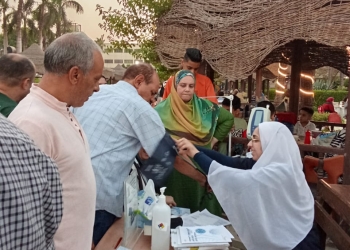 “المهن التعليمية” تنظم يوم طبى مجانى للمعلمين وأسرهم بمستشفى السلام الدولي