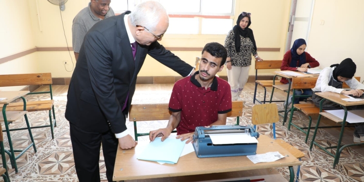 الثانوية العامة 2024.. تداول امتحان التاريخ على الإنترنت بالإجابات