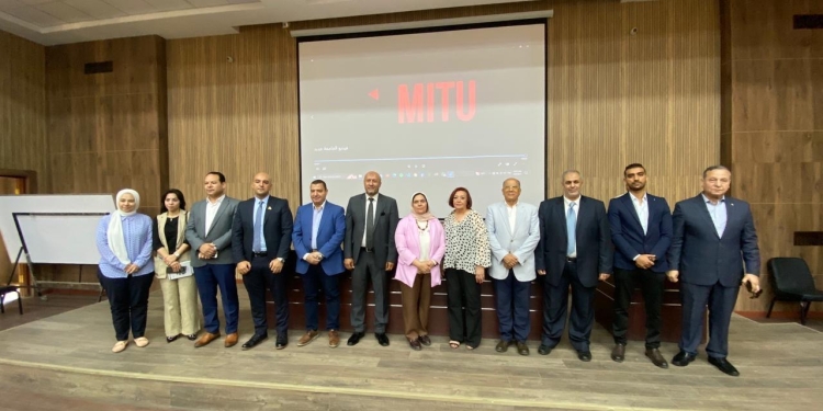 أمين صندوق تطوير التعليم: مشروعات تخرج طلاب الكلية التكنولوجية تدعم رؤية مصر 2030