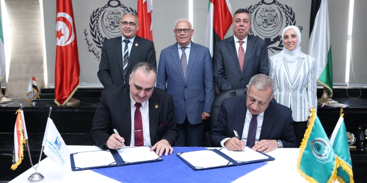 اتفاقية تعاون بين الأكاديمية العربية وجامعة بورسعيد التكنولوجية