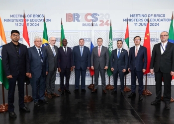 وزير التعليم العالي يلتقي نظيره الروسي لتعزيز التعاون المُشترك