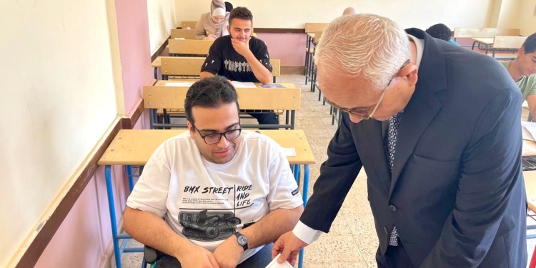 الثانوية العامة 2024.. حل امتحان مادة الفيزياء: اعرف درجتك