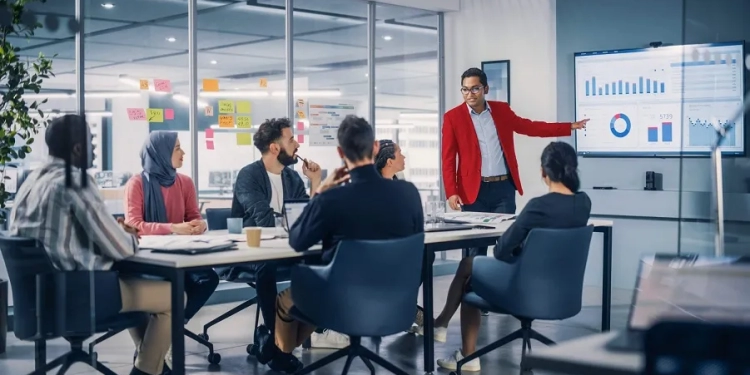 شركات ناشئة للشياب وفرص للنجاح والنمو