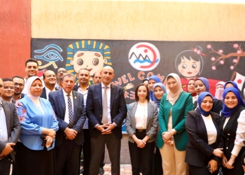 "عبداللطيف" يناقش أفضل آليات مواجهة تحديات الكثافة وعجز المعلمين بالبحيرة