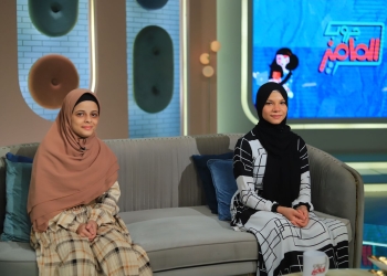 وزير التربية والتعليم يستجيب لمناشدة طالبتين من أوائل الدبلومات الفنية.. أعرف التفاصيل