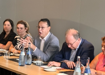 أشرف منصور: جامعتي شتوتجارت وأولم من أهم الجامعات الشريكة للجامعة الألمانية بالقاهرة