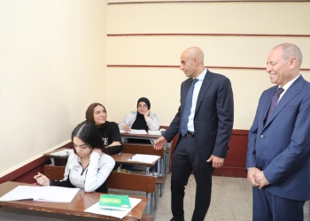 الثانوية العامة 2024.. وزير لتعليم ومحافظ القاهرة يتفقدان لجان الامتحانات
