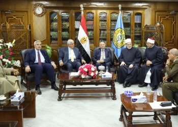وكيل الأزهر الشريف ورئيس الجامعة يستقبلان وزير التعليم العالي