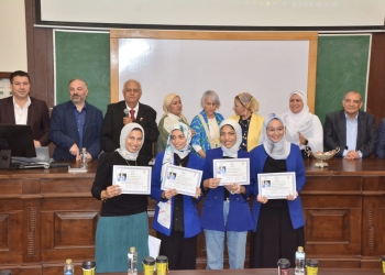 بالصور ..مشاريع تخرج مميزة في المهرجان الأول لبرنامج التكنولوجيا الحيوية بزراعة القاهرة ..