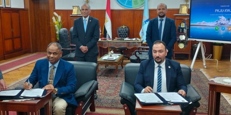 بروتوكول تعاون بين القومي للبحوث ومصنع “كيم تك” لربط مُخرجات البحث العلمي بالصناعة