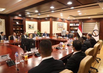 النائب العام يكرم الخشت لإسهاماته الفعالة للنيابة العامة وأعضائها