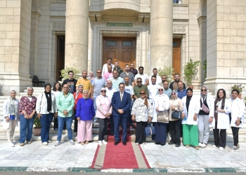 توافد وإقبال كبير على القافلة الشاملة لجامعة القاهرة في “رأس غارب”