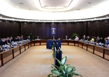 تصور إعادة هيكلة الثانوية العامة: الرياضيات بفرعين ودمج التربية الدينية والوطنية