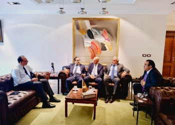 رئيس هيئة المعارض يلتقي رئيس اتحاد الناشرين المصريين ويعرض عليه المشاركة بمعرض الصين الدولي