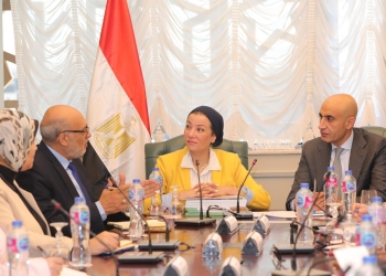 وزيرا التعليم والبيئة يبحثا دمج طلاب المدارس بالعمل البيئي