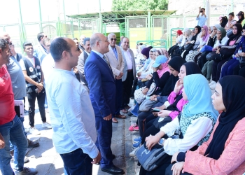 رئيس جامعة سوهاج يتفقد اختبارات القدرات بكلية التربية الرياضية