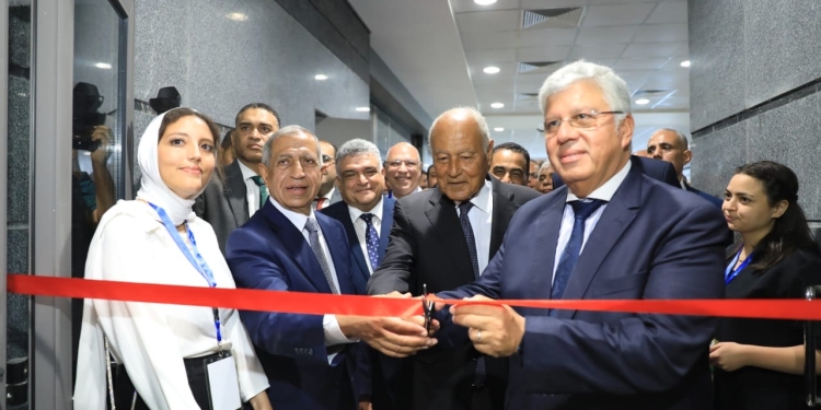بحضور أمين جامعة الدول العربية.. وزير التعليم العالي يفتتح مستشفى الأكاديمية العربية بالعلمين الجديدة