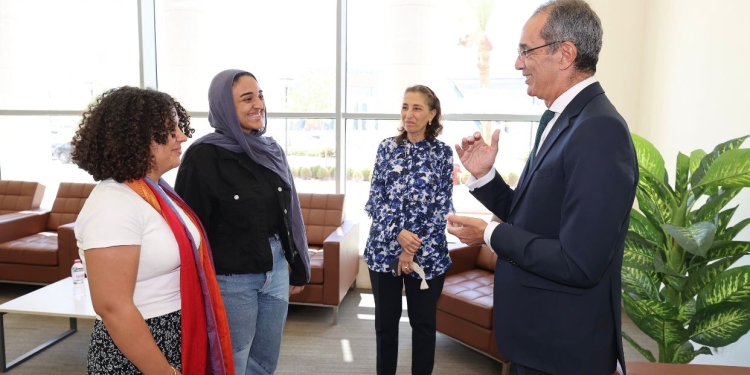 جامعة مصر للمعلوماتية توفد 28 طالباً متفوقاً لاستكمال دراستهم في “Purdue” و”Minnesota Twin Cities” و”Telfer”