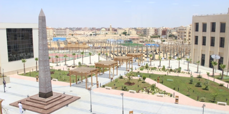 تنسيق القبول بكليات وبرامج الجامعة المصرية اليابانية فى العام الجامعى الجديد