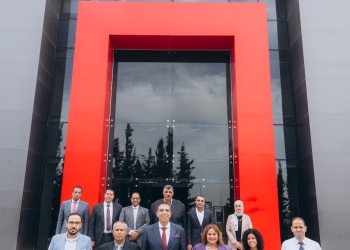 أكاديمية السويدي الفنية توقع بروتوكول تعاون جديد لتطوير قطاع صناعه الزجاج