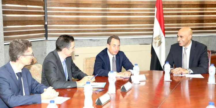 التربية والتعليم: نسعى للتوسع في المدارس التي تدريس اللغة الفرنسية كلغة أولى