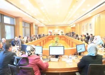 وزير التعليم العالي يجتمع بمجلس جامعة حلوان