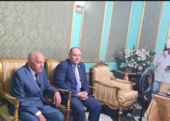 نقيب المعلمين يفتتح دورة "استراتيجيات الأمن القومي" بالمنصورة