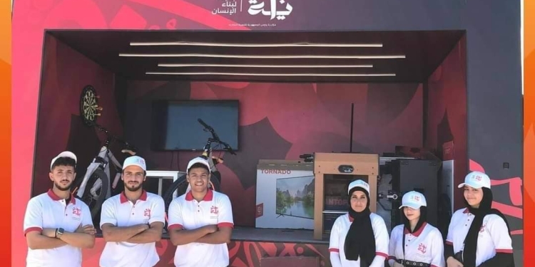 فرق مبادرة «بداية» تجوب المحافظات لتوزيع مستلزمات المدارس على الطلاب