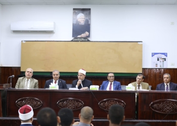 رئيس جامعة الأزهر يشهد انطلاق فعاليات دورة «إعداد الداعية المعاصر» ويشيد بجهود كلية أصول الدين