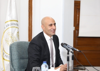 امتحان شهر أكتوبر للثاني الثانوي ورقي أم إلكتروني؟.. "التعليم" توضح