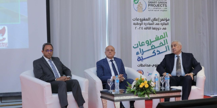 جامعة الأزهر : فوز أستاذين بكلية الهندسة بقنا بجائزة أفضل مشروعات مشاركة في المبادرة الوطنية للمشروعات الخضراء الذكية