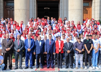 رئيس جامعة القاهرة يشهد انطلاق العام الدراسي الجديد
