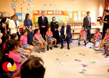 الرئيس الألماني يزور مدرسة “سان بورومي” ويحاور الطالبات