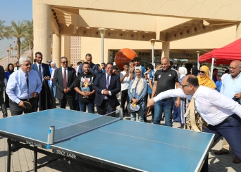 وزير التعليم العالي يتفقد جامعة حلوان ويطمئن على انتظام الدراسة