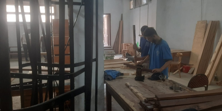 بدء مشروع تشغيل الـ 1000 طالب المرحلة الثالثة من العام الثاني تحت شعار صنع في جامعة حلوان