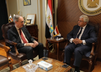 وزير التعليم العالي يستقبل سفير السويد بالقاهرة لبحث سُبل تعزيز التعاون المشترك