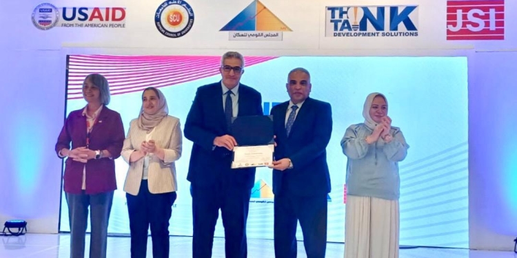 رئيس جامعة طنطا يشارك في ختام المسابقة الشبابية لمشروع “تعزيز برنامج مصر لتنظيم الأسرة”