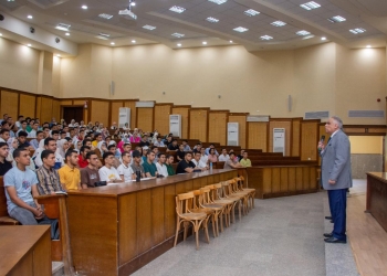 رئيس جامعة طنطا يتفقد انتظام العملية التعليمية بكليتي الهندسة والتربية الرياضية