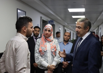 نائب الوزير للابتكار والبحث العلمي يتابع العمل بالمدينة العلمية لمعهد “بحوث الإلكترونيات”