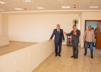 رئيس جامعة طنطا يتفقد أعمال التطوير والصيانة بكلية الآداب