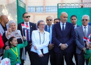 البيئة والتعليم يطلقان مبادرة "تشجير وفصل المخلفات من المنبع وإعادة التدوير بالمدارس المصرية"